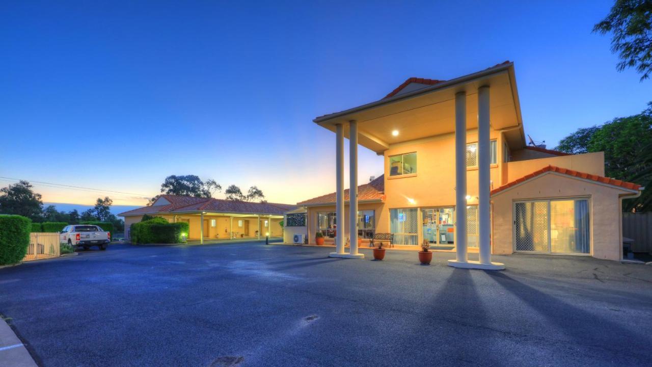 Country Roads Motor Inn Goondiwindi Extérieur photo