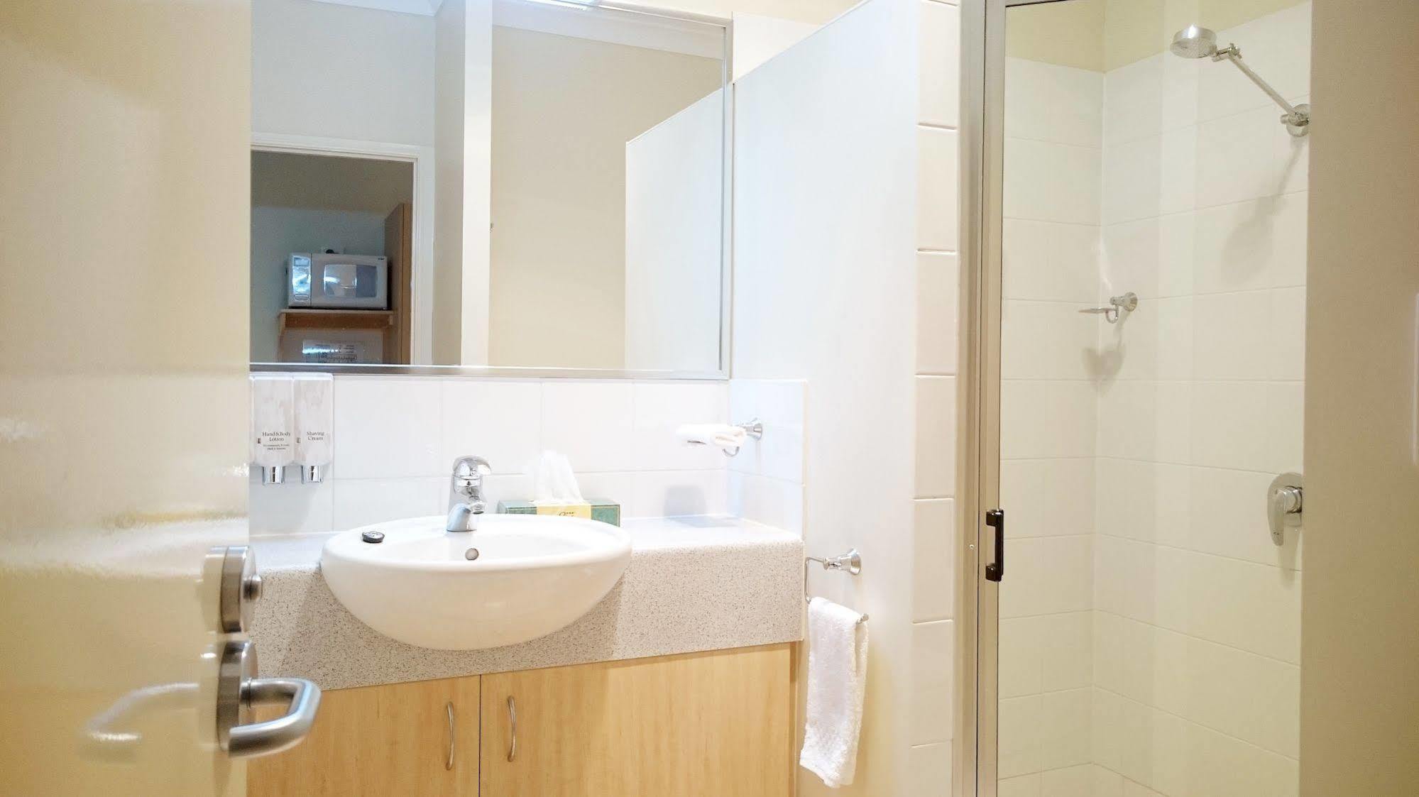 Country Roads Motor Inn Goondiwindi Extérieur photo